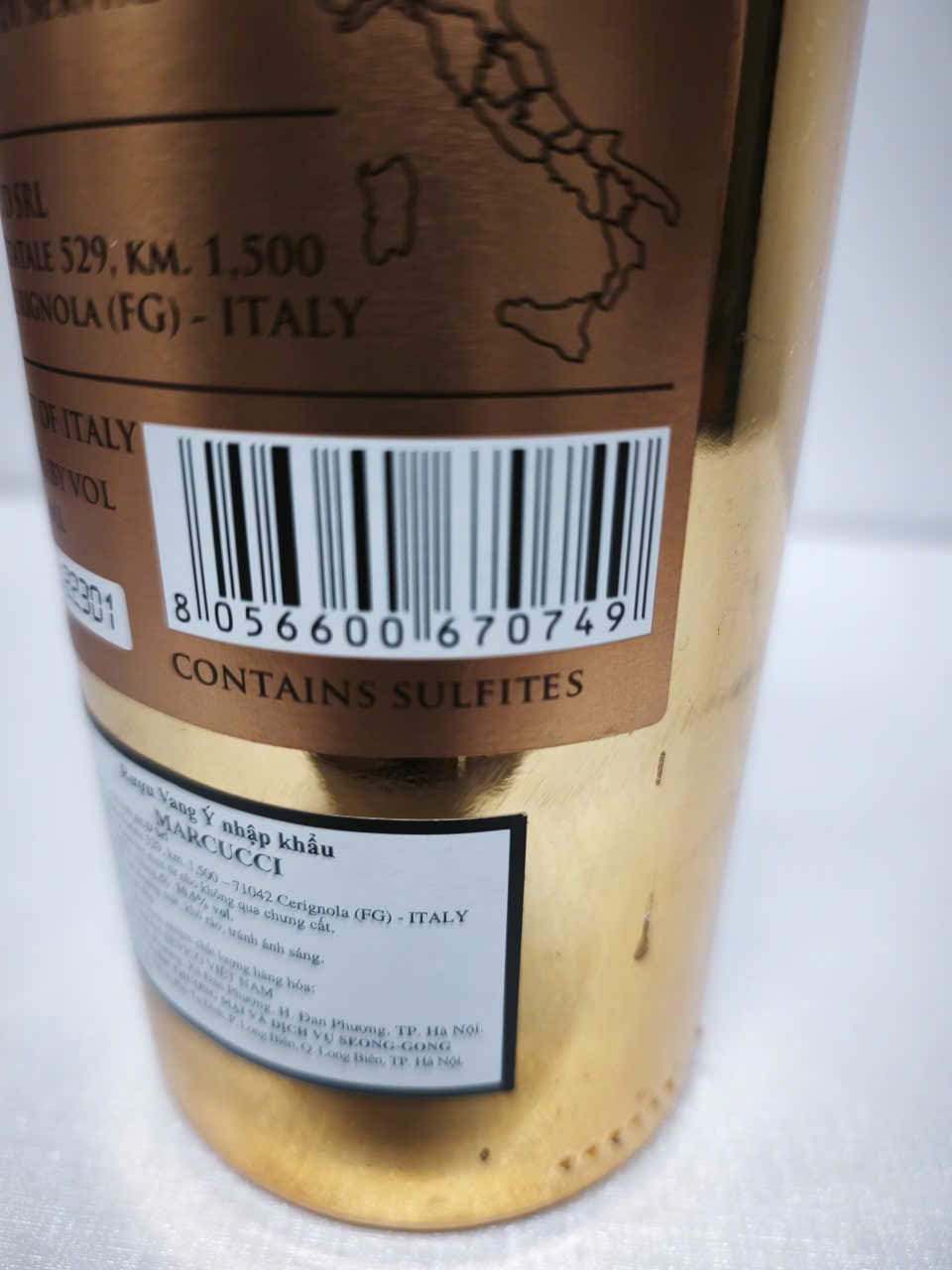 Nhãn Marcucci Semi Dolce chai vàng 2021 mã 8056600670749