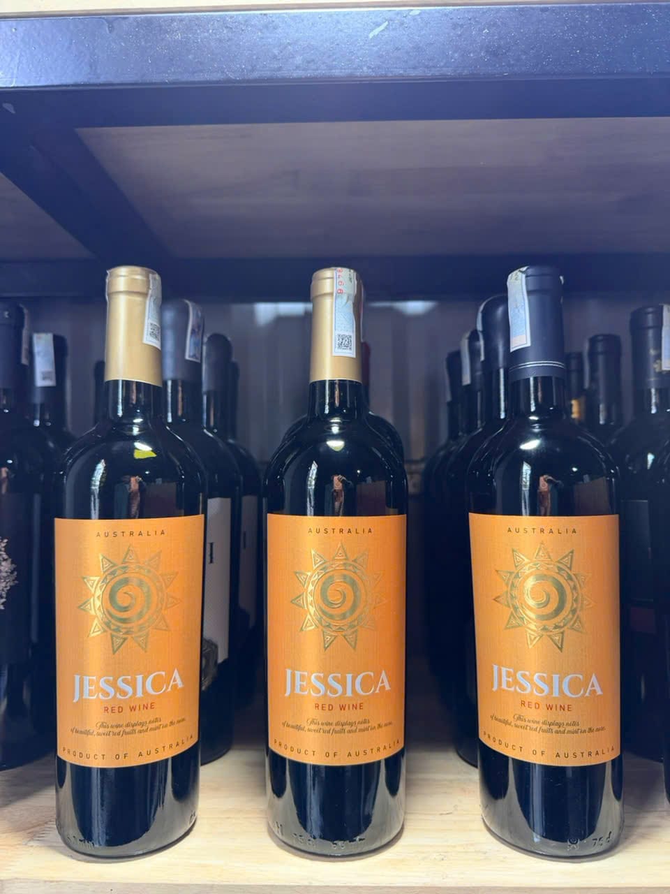 Rượu vang đỏ Jessica Red Wine 14% 750ml – Australia - Ảnh 3