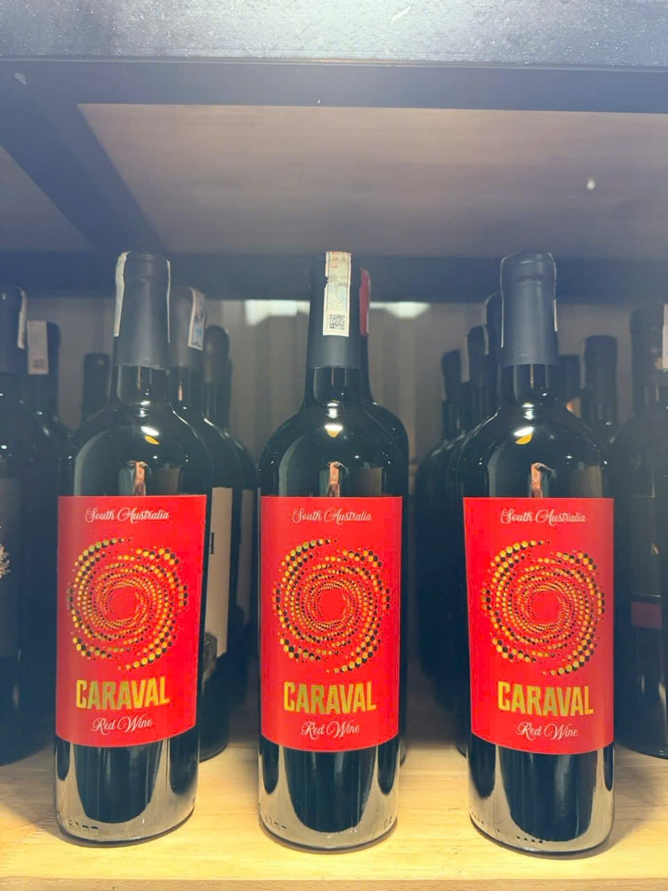 Rượu vang đỏ Caraval Red Wine 14% 750ml – Australia - Ảnh 2